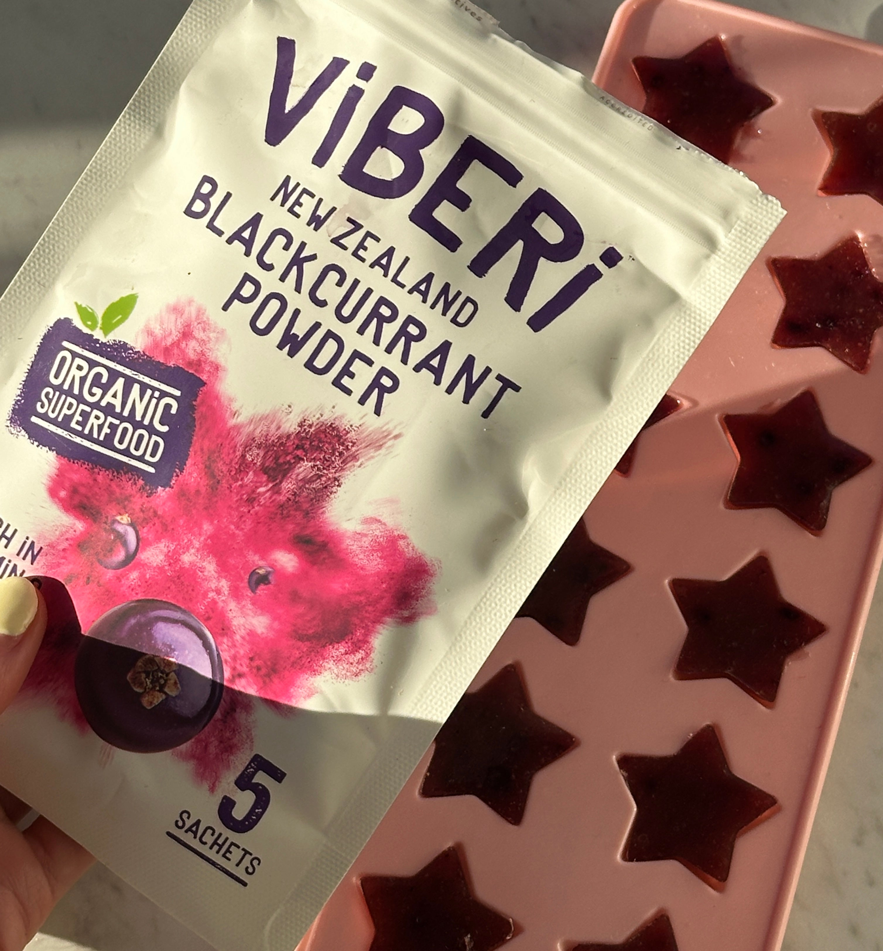 Blackcurrant & Apple Gummies